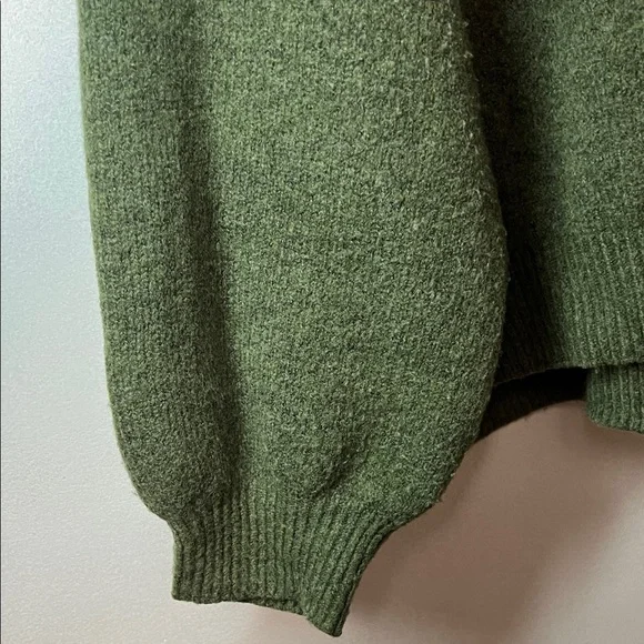 Olive Green Women's Sweater - Picture 2 of 4